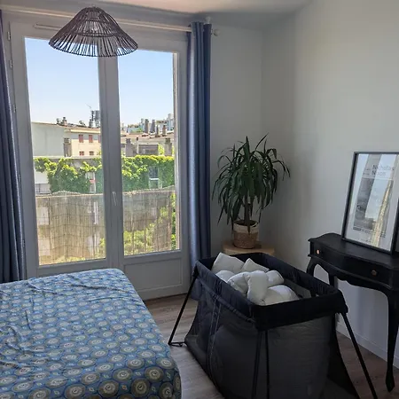 Une Chambre A Louer Dans Un Bel Appartement فندق مبيت وإفطار *